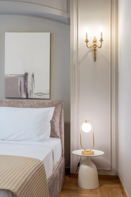 Urban Elegance In Kolonaki * Athene