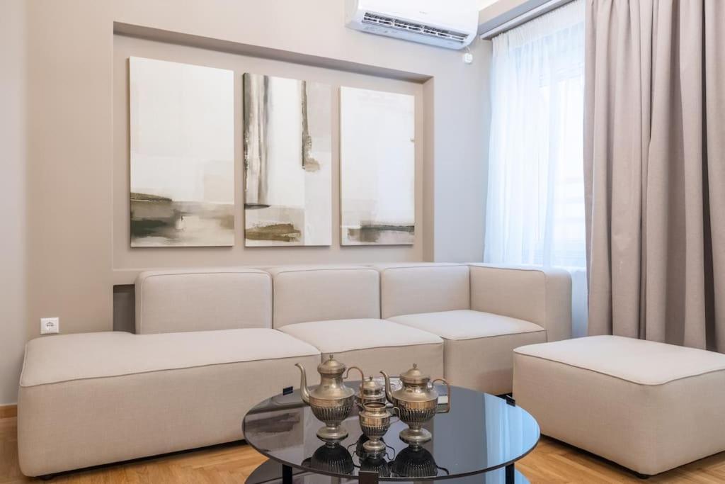 Urban Elegance In Kolonaki * Athene