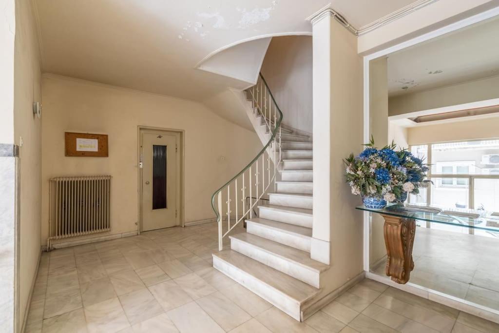 Urban Elegance In Kolonaki Apartment Athens